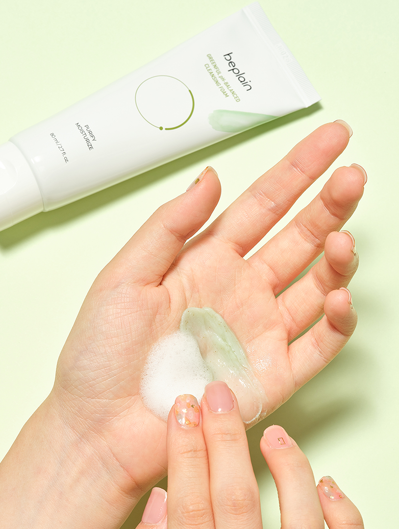 Mung Bean pH-Balanced Cleansing Foam 80ml - Image 4