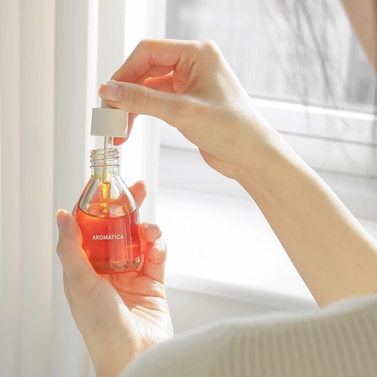 Organic Rosehip Oil 30ml - Image 4