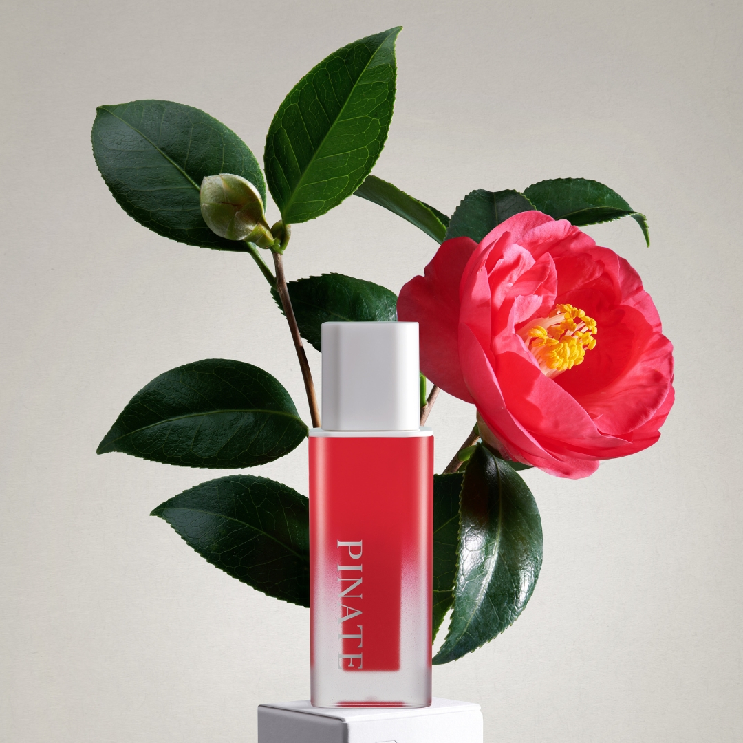 Natural Bloom Lip Oil Serum - Red Camellia - Image 2