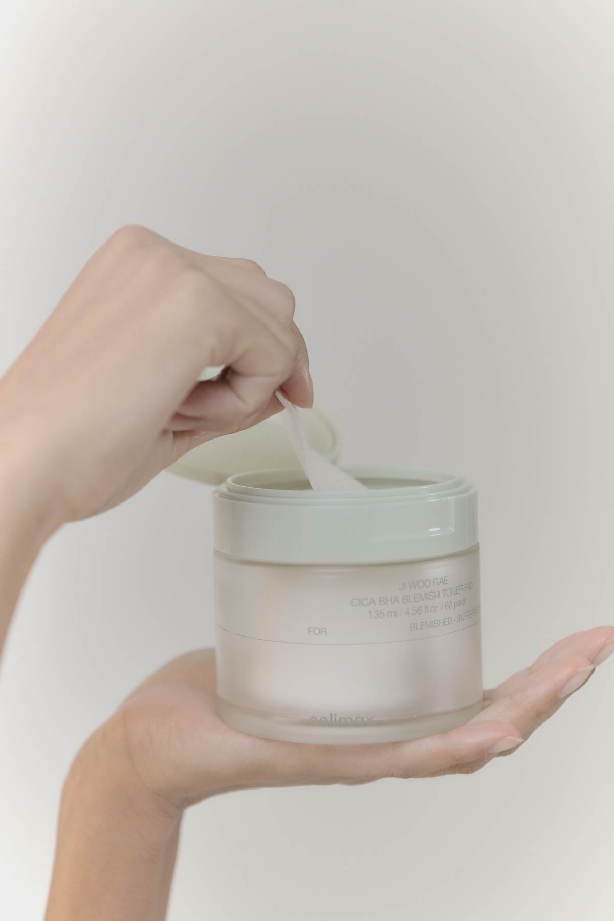 Ji Woo Gae Cica BHA Blemish Toner Pad 60pad - Image 8