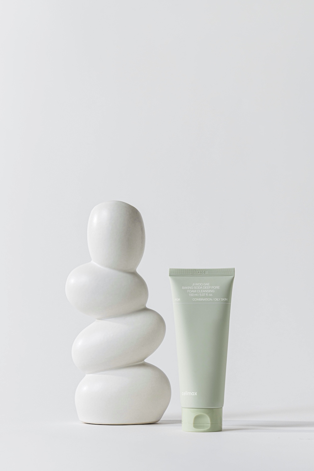 Ji Woo Gae Baking Soda Deep Pore Foam Cleansing 150ml - Image 4