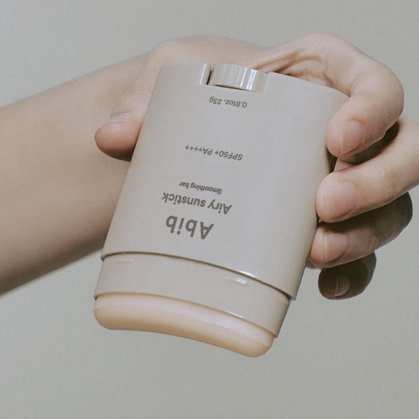 Airy Sunstick Smoothing Bar SPF50+ PA++++ 23g - Image 2